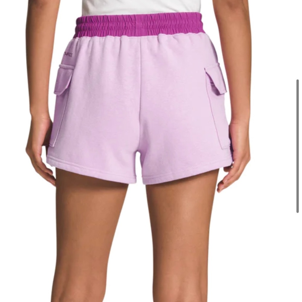 North face women’s coordinates utility shorts - Picture 3 of 3